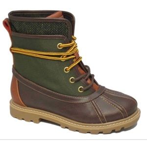 🚨price drop🚨Brand New Tommy Hilfiger duck boots